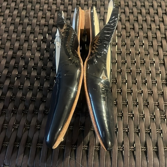Boden Black Patent Leather Pointed Toe Slingback Flats - 38 - Picture 9 of 12